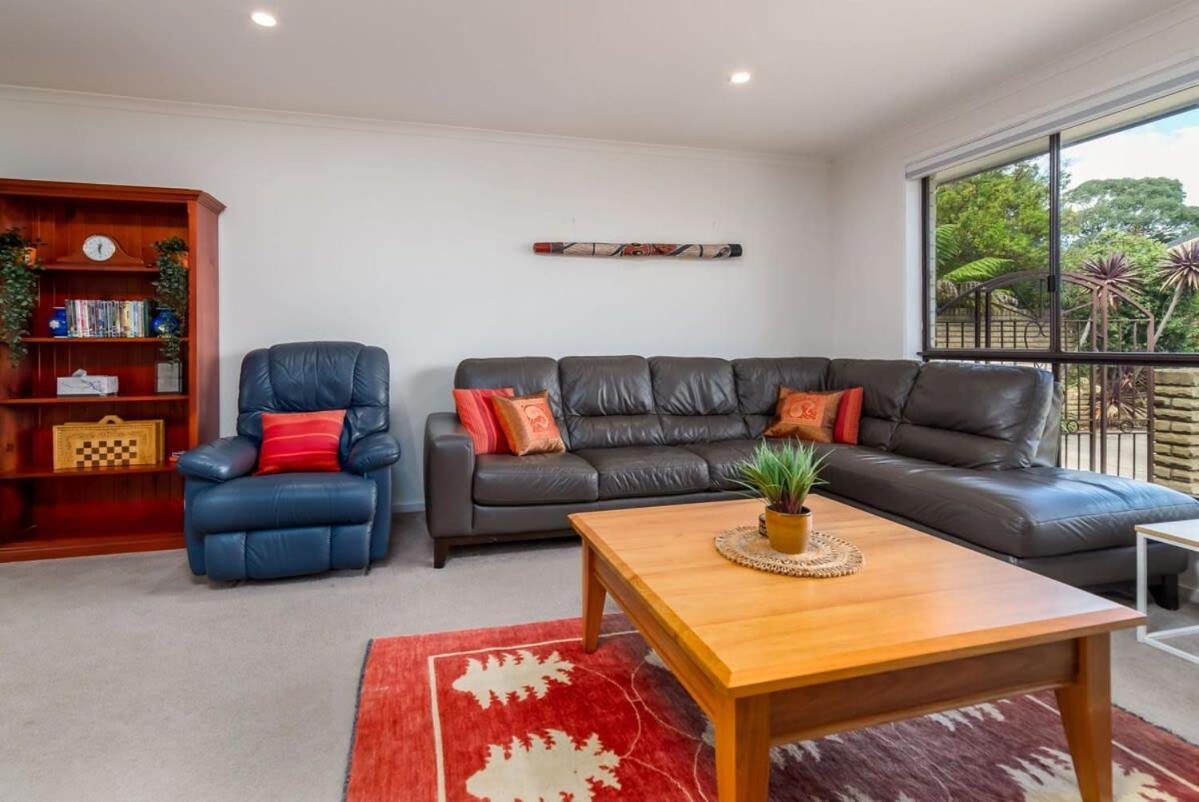 Spacious And Restful Holiday Home With Backyard Weetangerra Exterior foto